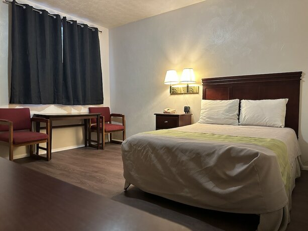 Imagen de la habitación del Hotel Heritage Inn, Uniontown. Foto 32