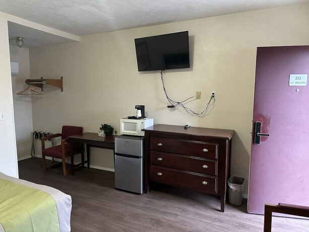 Imagen de la habitación del Hotel Heritage Inn, Uniontown. Foto 36
