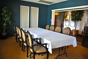 Imagen de los interiores del Hotel Heritage Inn and Convention Centre Cranbrook. Foto 12