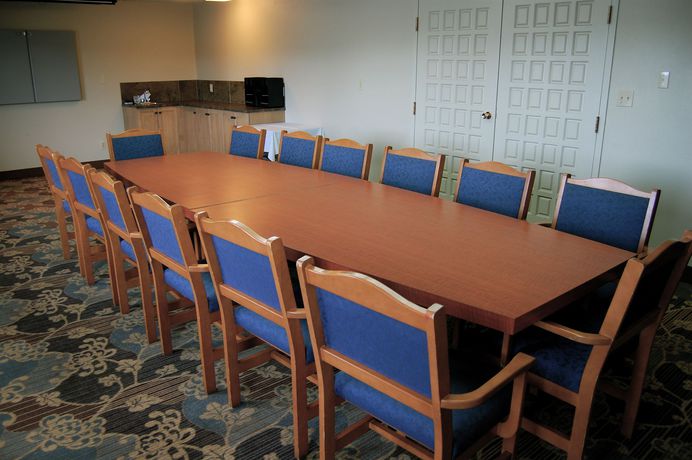 Imagen de la habitación del Hotel Heritage Inn and Convention Centre Cranbrook. Foto 5