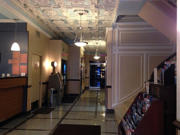 Imagen de los interiores del Hotel Heritage, Nueva York. Foto 14