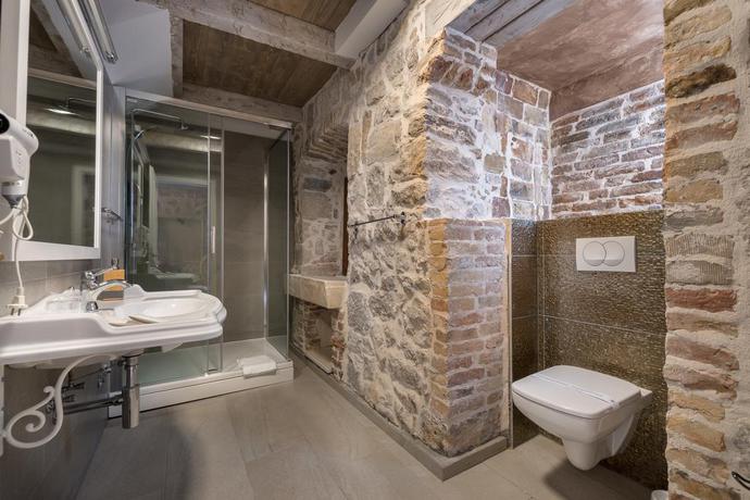 Imagen de la habitación del Hotel Heritage Palace Varos - Mag Quaint and Elegant Boutique Hotels. Foto 3