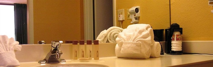 Imagen de la habitación del Hotel Heritage Park Inn. Foto 1