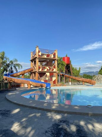 Imagen general del Hotel Heritage Resort Of Caoayan. Foto 8