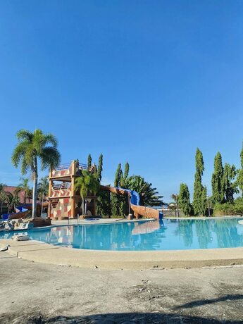 Imagen general del Hotel Heritage Resort Of Caoayan. Foto 9