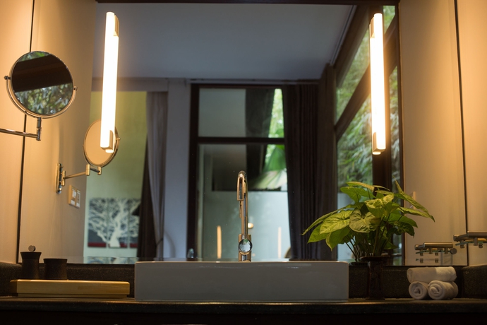 Imagen de la habitación del Hotel Heritage Suites. Foto 4