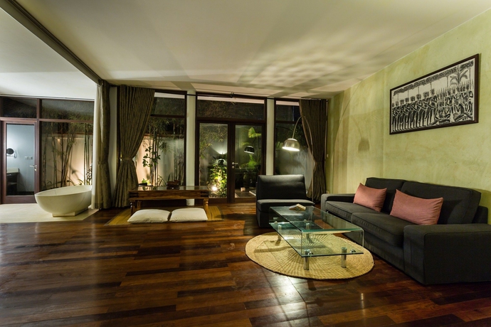 Imagen de la habitación del Hotel Heritage Suites. Foto 7