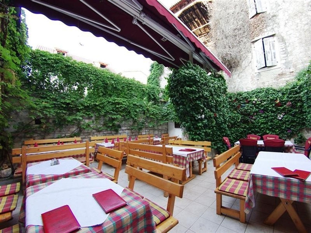 Imagen general del Hotel Heritage Tragos. Foto 3