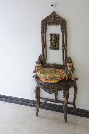 Imagen de los interiores del Hotel Heritage inn, Varanasi. Foto 15