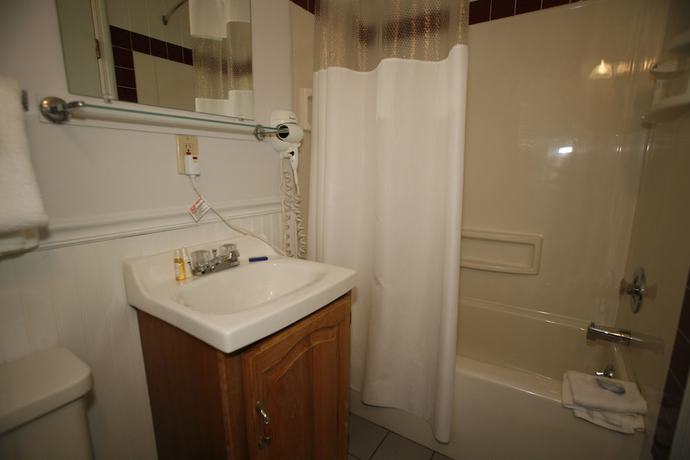 Imagen de la habitación del Hotel Heritage of Lake George. Foto 7