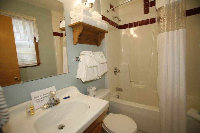 Imagen de la habitación del Hotel Heritage of Lake George. Foto 12