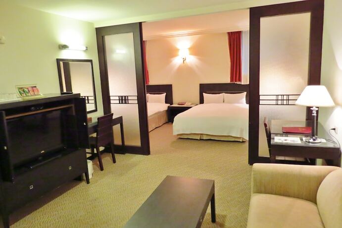 Imagen de la habitación del Hotel Herkang. Foto 9