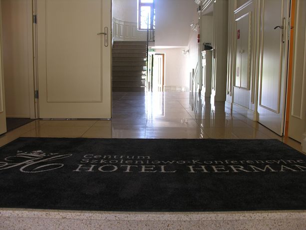 Imagen de los interiores del Hotel Herman. Foto 19