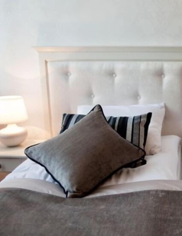 Imagen de la habitación del Hotel Herman. Foto 5