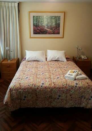 Imagen de la habitación del Hotel Hermes 205. Foto 4