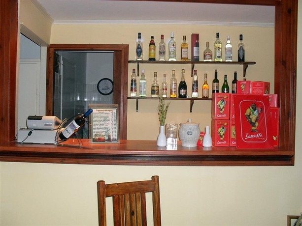 Imagen del bar/restaurante del Hotel Hermes, Corfu. Foto 2