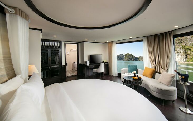 Imagen de la habitación del Hotel Hermes Cruises. Foto 14