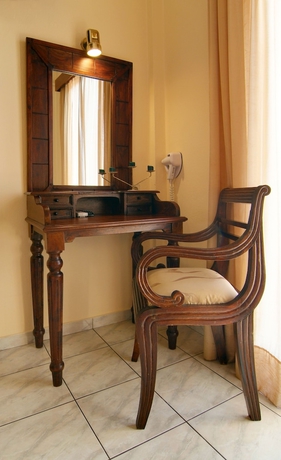 Imagen de la habitación del Hotel Hermes Delphi. Foto 16