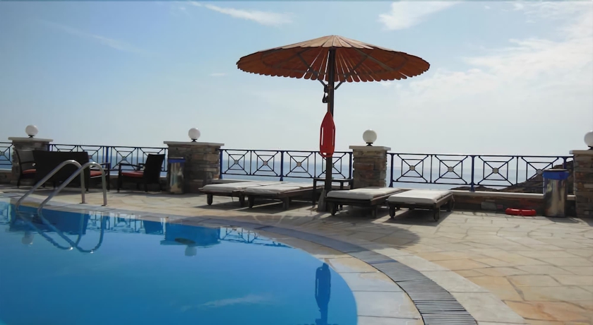 Imagen de la piscina del Hotel Hermes, Ios. Foto 17