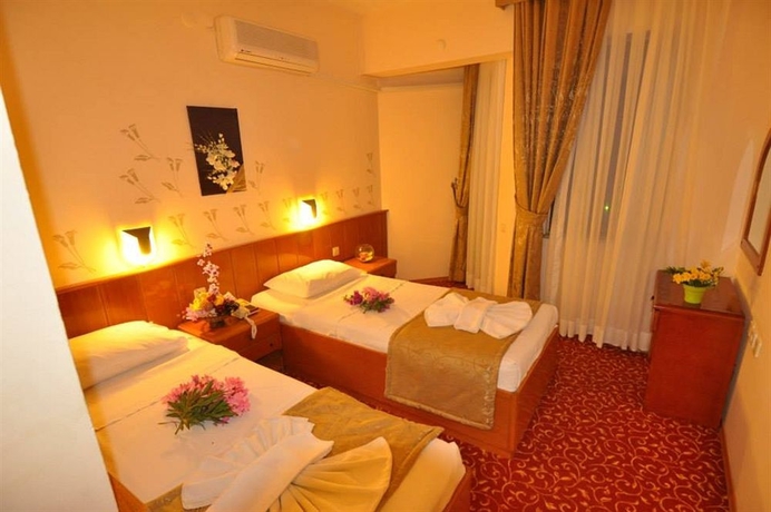 Imagen de la habitación del Hotel Hermes Marmaris. Foto 8