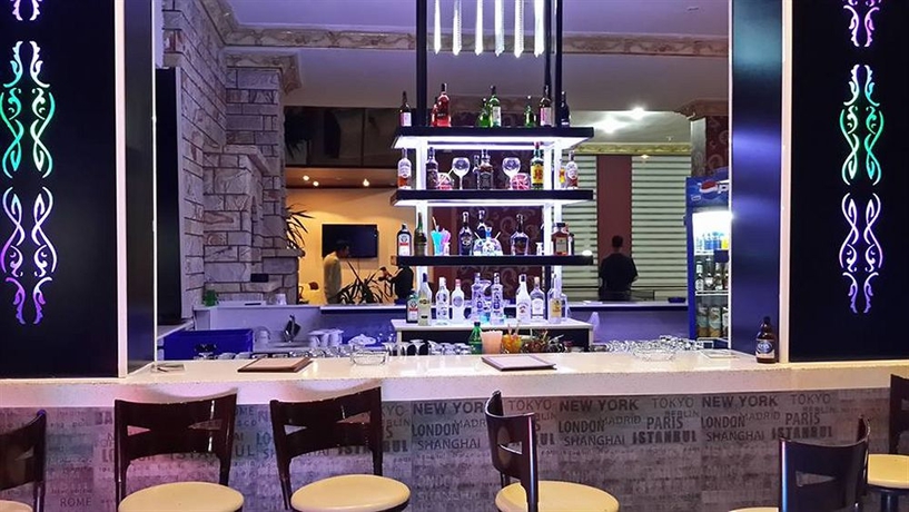 Imagen del bar/restaurante del Hotel Hermes Marmaris. Foto 3