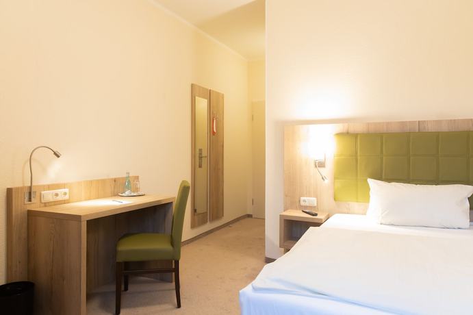 Imagen de la habitación del Hotel Hermes, Oldemburgo. Foto 17