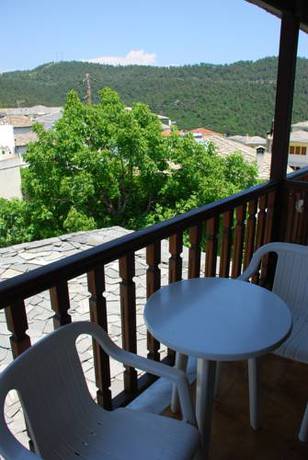 Imagen de la habitación del Hotel Hermes, Panagia. Foto 5