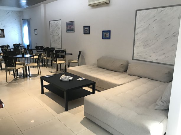 Imagen general del Hotel Hermes, Paros Ciudad. Foto 1