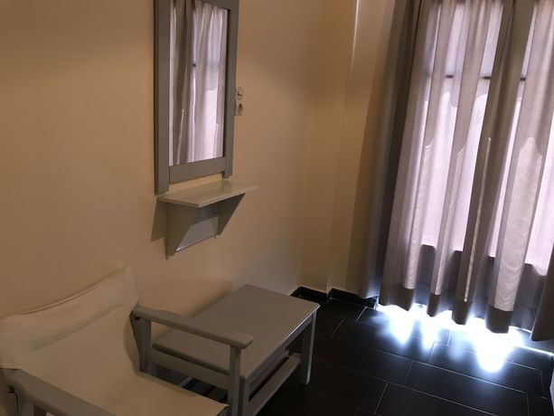 Imagen de la habitación del Hotel Hermes, Paros Ciudad. Foto 7
