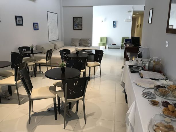 Imagen del bar/restaurante del Hotel Hermes, Paros Ciudad. Foto 3