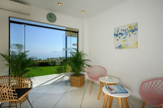 Imagen general del Hotel Hermes Sea View. Foto 13