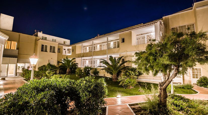 Imagen general del Hotel Hermes, Siros. Foto 12