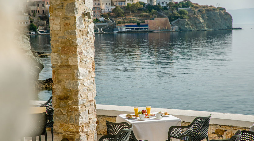 Imagen general del Hotel Hermes, Siros. Foto 13