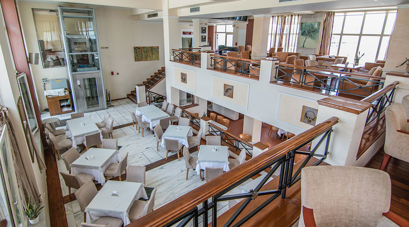 Imagen general del Hotel Hermes, Siros. Foto 17