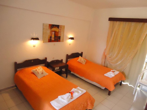 Imagen de la habitación del Hotel Hermes Studios. Foto 4