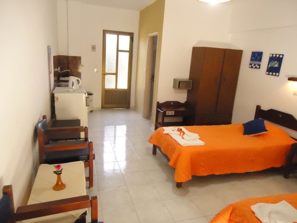 Imagen de la habitación del Hotel Hermes Studios. Foto 9