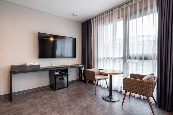 Imagen de la habitación del Hotel Hermes Yongin. Foto 4