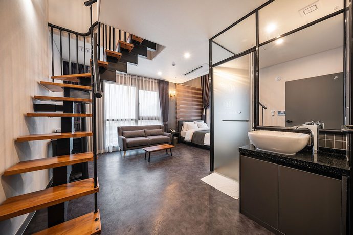 Imagen de la habitación del Hotel Hermes Yongin. Foto 9