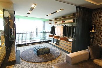 Imagen de los exteriores del Hotel Hermess. Foto 10