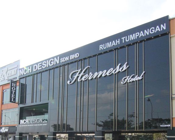 Imagen de los interiores del Hotel Hermess. Foto 16