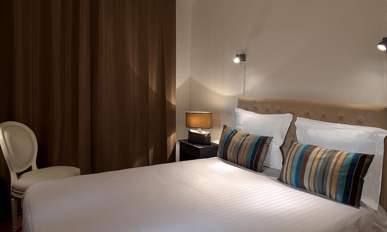 Imagen de la habitación del Hotel Hermitage, Buzan&ccedil;ais. Foto 13