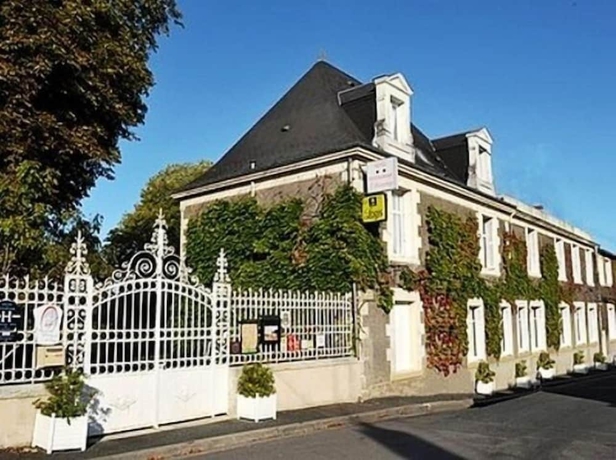 Imagen general del Hotel Hermitage, Buzan&ccedil;ais. Foto 1