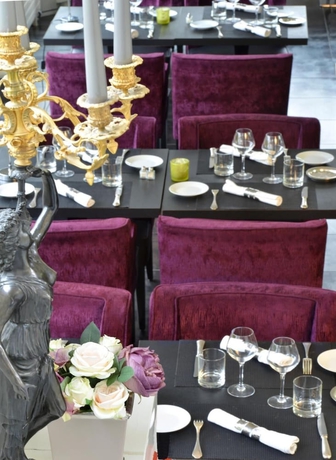 Imagen del bar/restaurante del Hotel Hermitage, Buzan&ccedil;ais. Foto 4