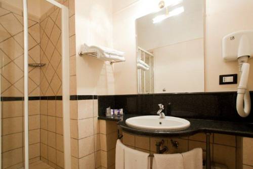 Imagen de la habitación del Hotel Hermitage Capua. Foto 8
