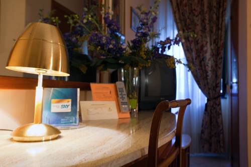 Imagen de la habitación del Hotel Hermitage Capua. Foto 15