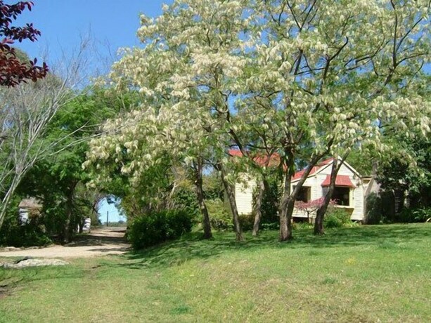 Imagen de los exteriores del Hotel Hermitage Cottage. Foto 34