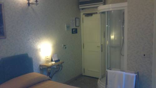 Imagen de la habitación del Hotel Hermitage, Florencia. Foto 9