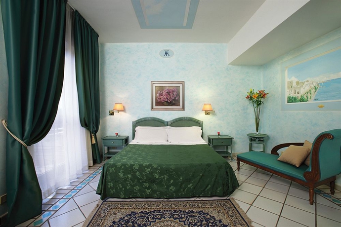 Imagen de la habitación del Hotel Hermitage, Galatina. Foto 6