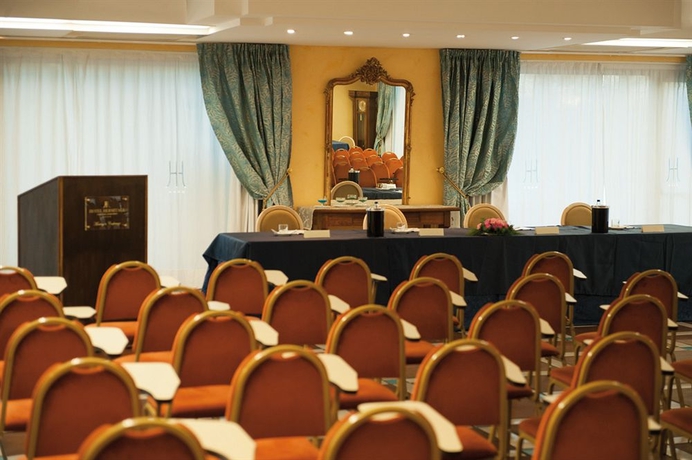 Imagen de los interiores del Hotel Hermitage, Galatina. Foto 14