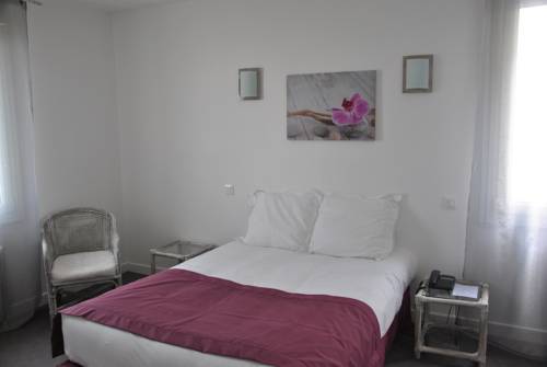 Imagen de la habitación del Hotel Hermitage, PERROS GUIREC. Foto 2
